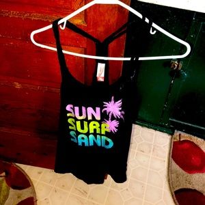 Black tanktop